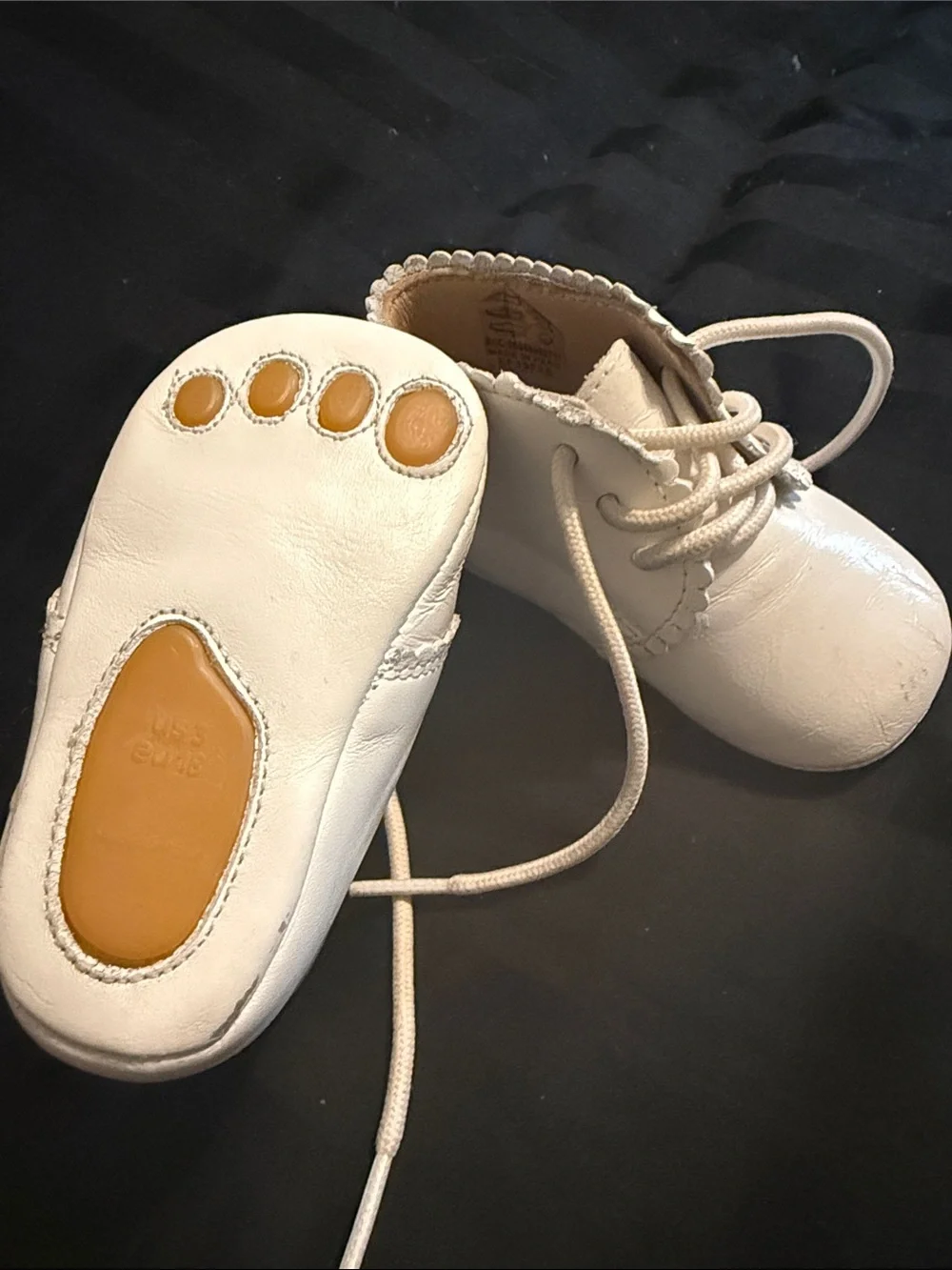 Elephantito Scalloped Bootie - White Baby Lace-Up Shoes